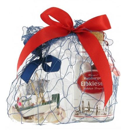 Elbkiesel mit Fischkutter im Netz